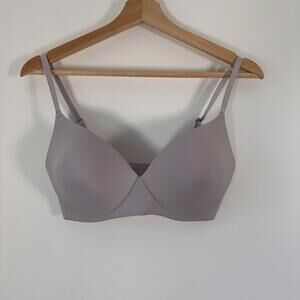 EBY Seamless Wireless Bra 32DD Light Purple Pain Free T Shirt Bra Adjustable
